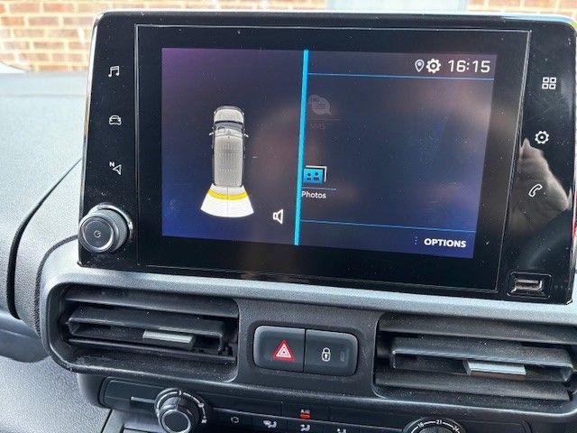 Peugeot Partner image 17